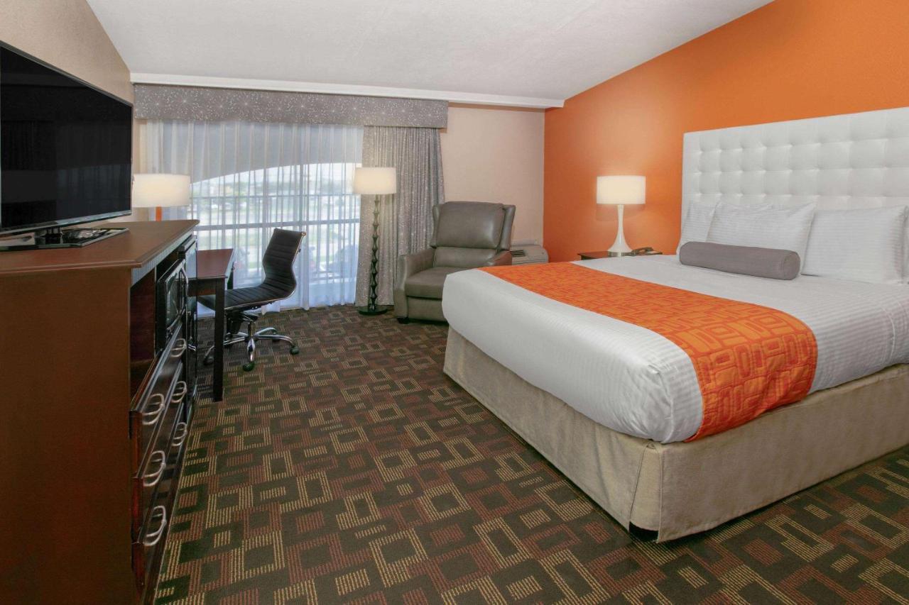Howard Johnson By Wyndham Oklahoma City Okc Airport, Fairgrounds, I40 Bagian luar foto