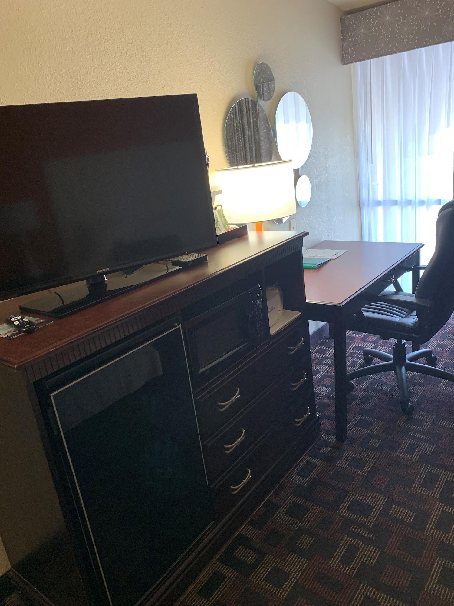 Howard Johnson By Wyndham Oklahoma City Okc Airport, Fairgrounds, I40 Bagian luar foto