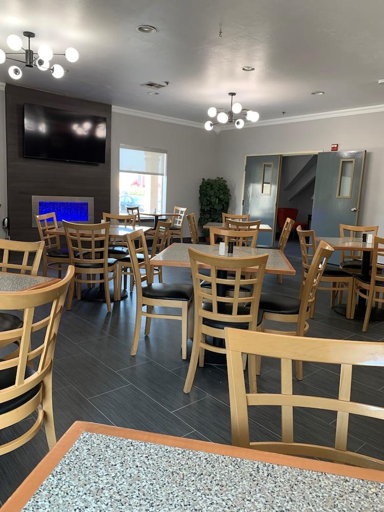 Howard Johnson By Wyndham Oklahoma City Okc Airport, Fairgrounds, I40 Bagian luar foto