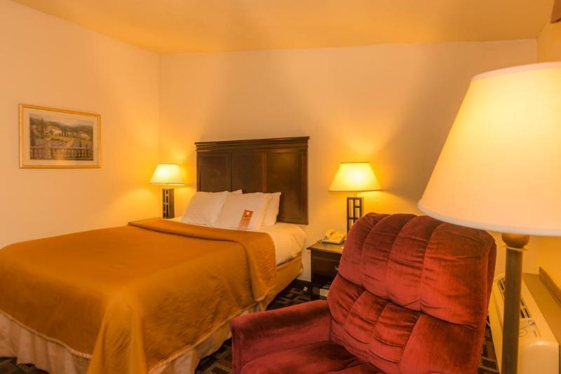 Howard Johnson By Wyndham Oklahoma City Okc Airport, Fairgrounds, I40 Bagian luar foto